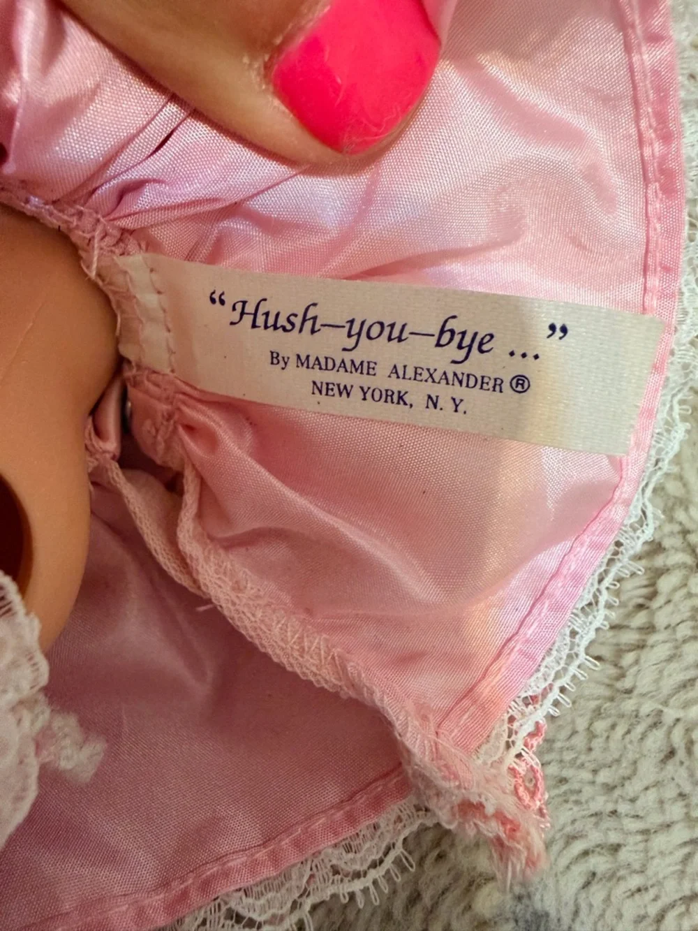 Vintage Beautiful collector Pink Madame Alexander 8